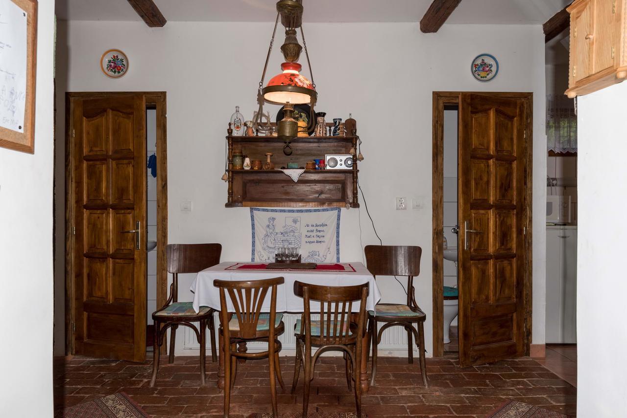 Pataky Borporta Bed & Breakfast Tarcal Bagian luar foto